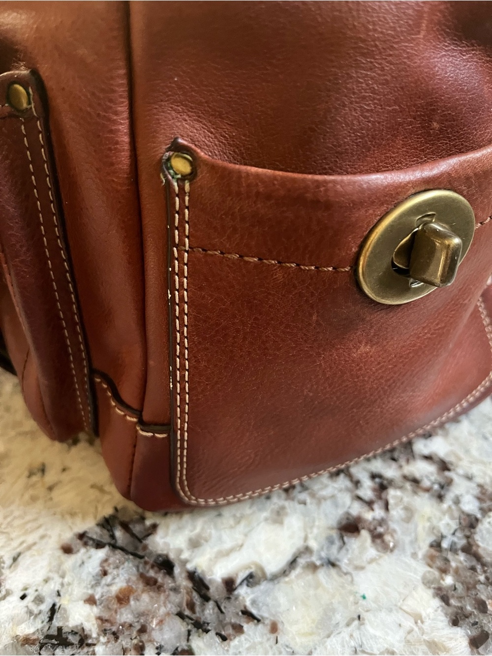 Coach Legacy Mandy satchel leather with brass hardware. Pre-Owned condition-Good - Picture 8 of 16